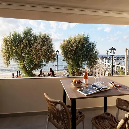 Callista Seafront 公寓 干尼亞