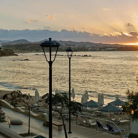 Callista Seafront Apartment